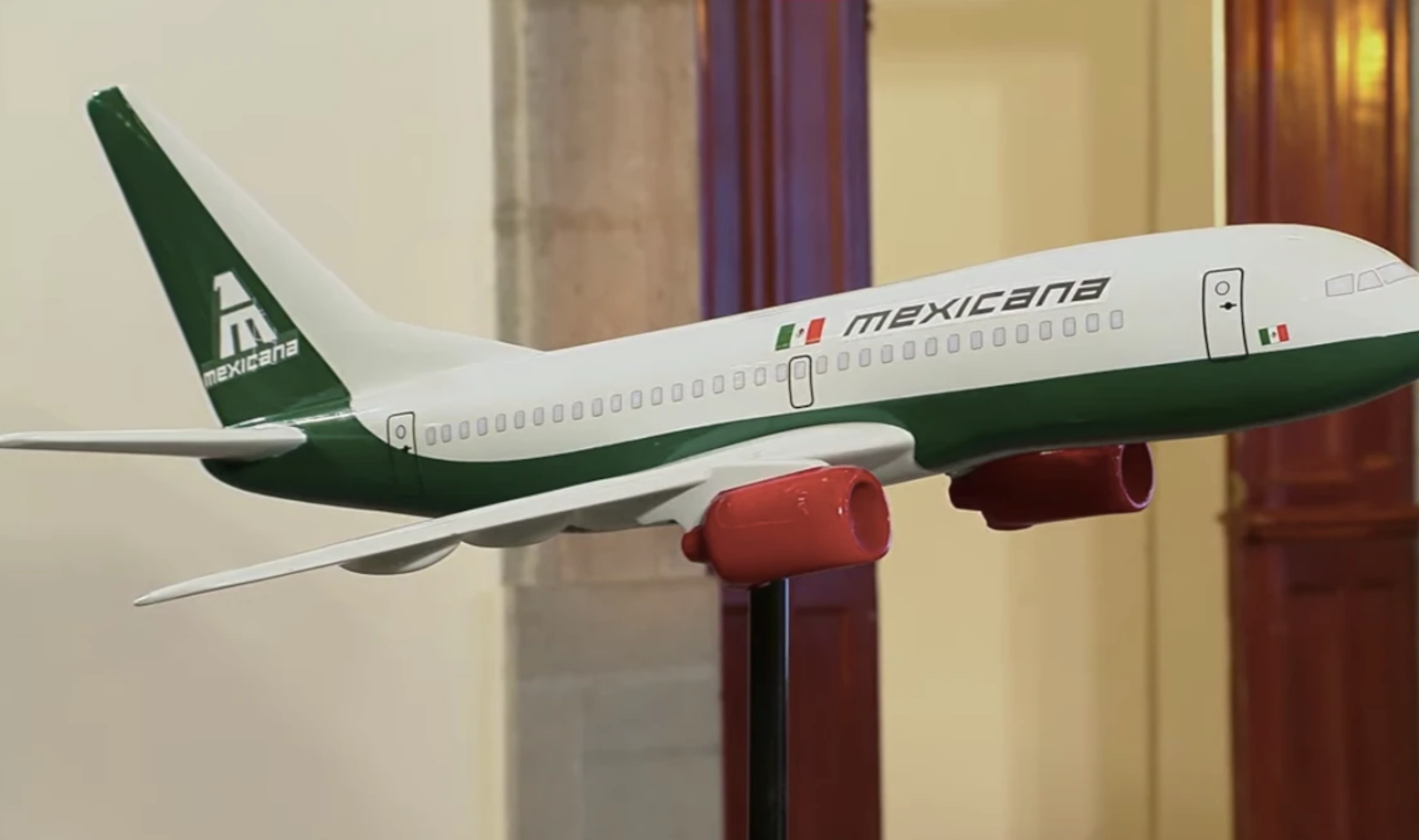 Demandan a Mexicana de Aviación por más de 800 mdd